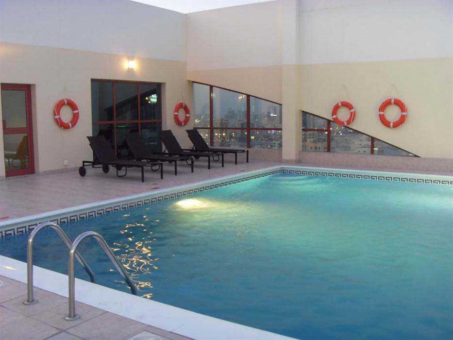 Al Raya Suites Hotel Al-Manamah Bagian luar foto