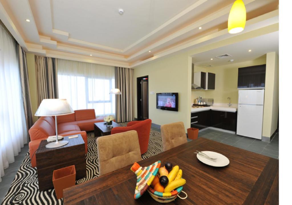 Al Raya Suites Hotel Al-Manamah Ruang foto