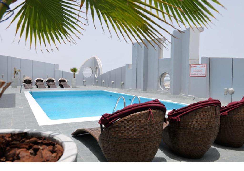Al Raya Suites Hotel Al-Manamah Bagian luar foto