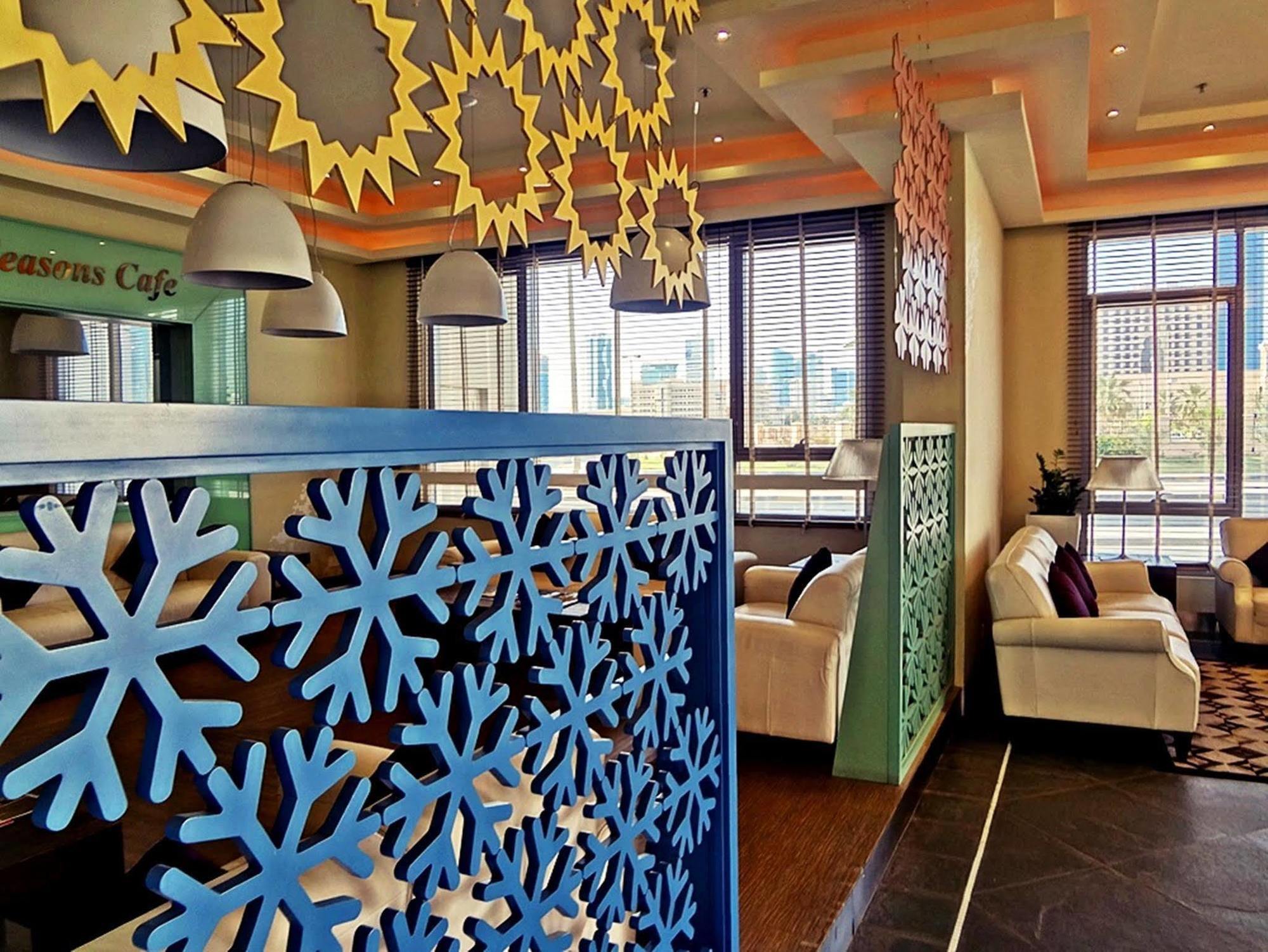 Al Raya Suites Hotel Al-Manamah Bagian luar foto