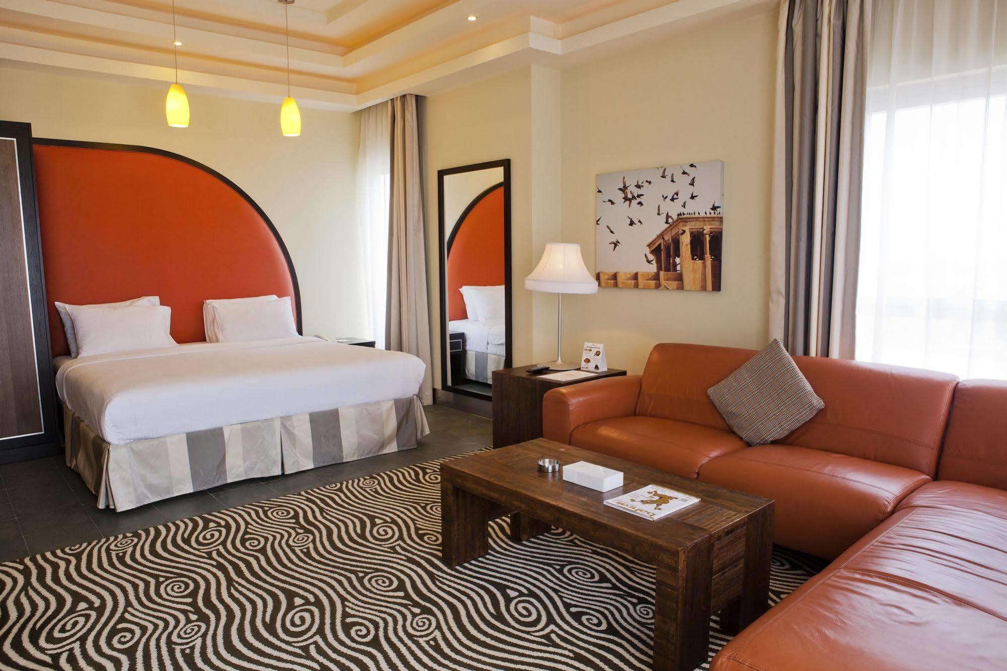 Al Raya Suites Hotel Al-Manamah Bagian luar foto